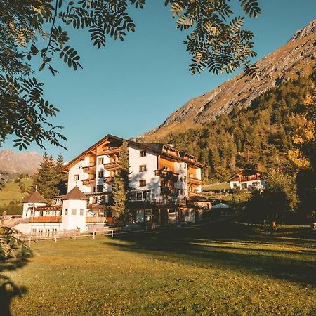 Familienhotel Replerhof Mit Kinderbetreuung Prägraten Eksteriør billede