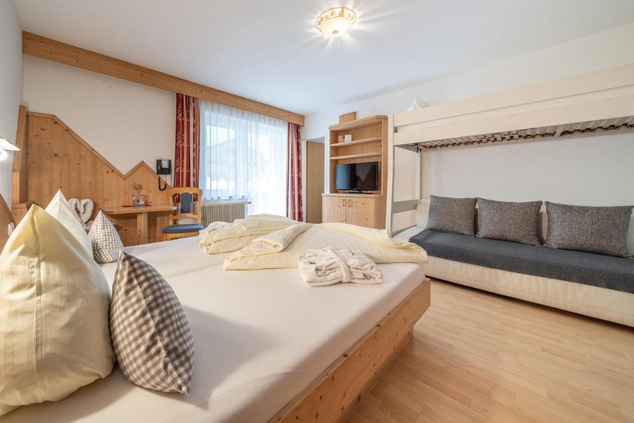 Familienhotel Replerhof Mit Kinderbetreuung Prägraten Værelse billede